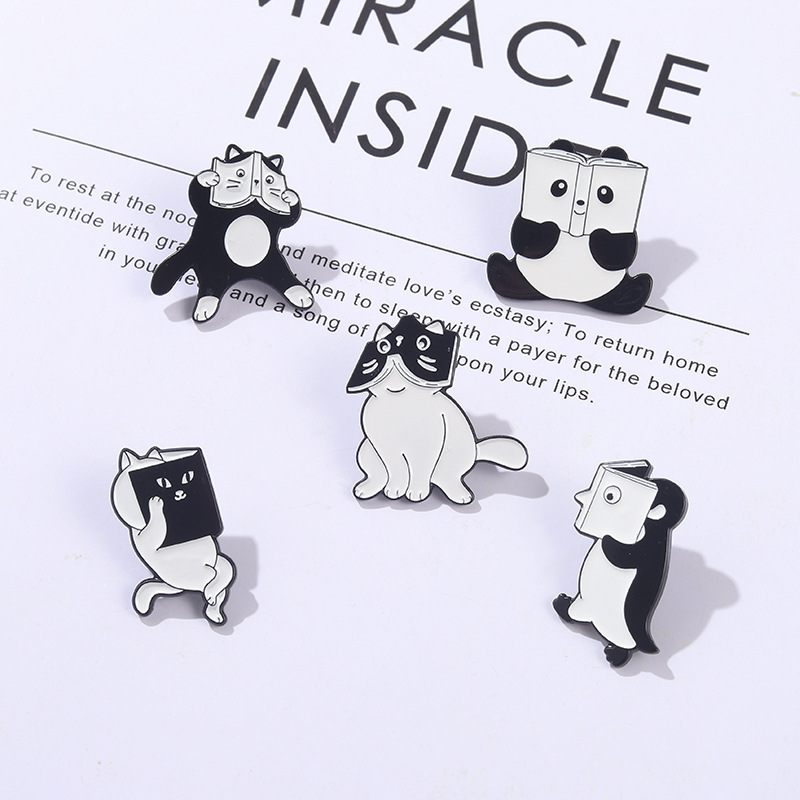Cute Books Enamel Brooch Dog F - Jewelry Making Journal 评论和价格